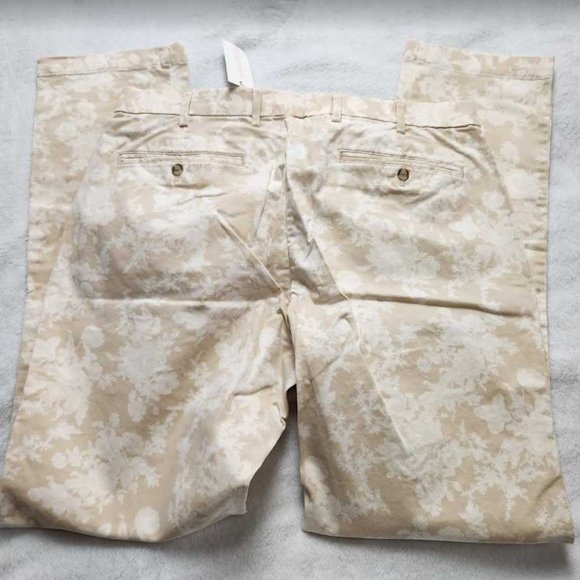 New men's 31x32 36x34 LoveShackFancy x Gap floral modern khakis pants slim fit - Picture 8 of 12
